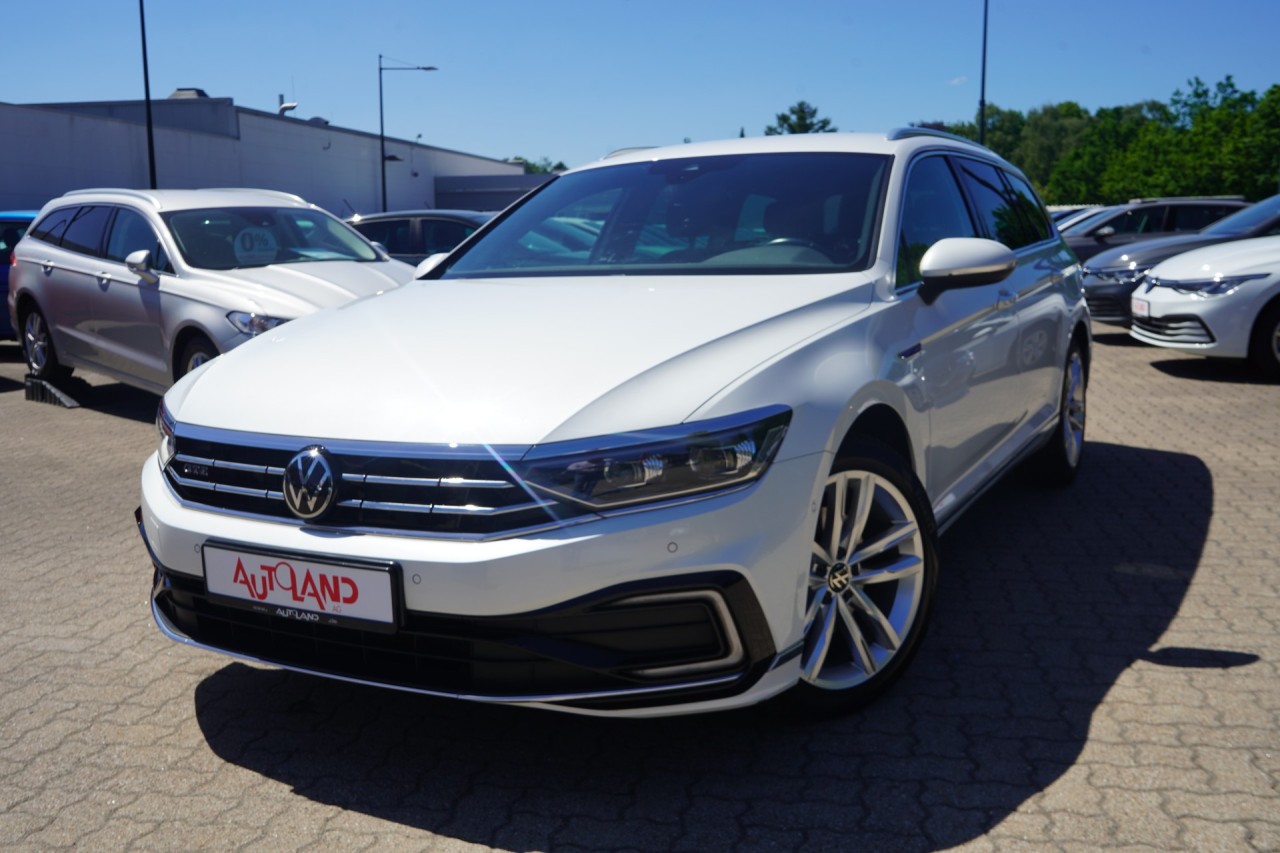 VW Passat Variant GTE