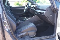 VW Golf VIII Variant R-Line DSG