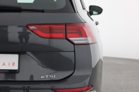 VW Golf VIII Variant 1.5 eTSI DSG Life