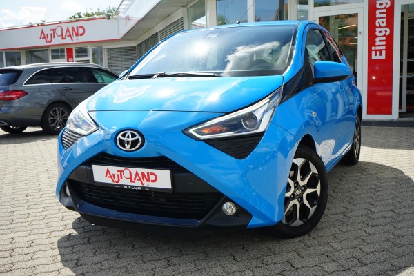 Toyota Aygo AYGO 1.0 x-play connect CarPlay
