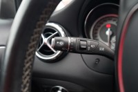 Mercedes-Benz GLA 200 Standard