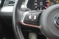 VW Passat Variant 1.8 TSI DSG R-Line