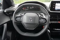 Peugeot 2008 PureTech 130 Aut.