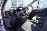 Ford Transit Custom L1 9-Sitzer