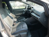 VW Golf VIII Variant 1.5 eTSI R-Line DSG