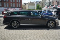 VW Passat Variant 1.8 TSI DSG Highline R-Line
