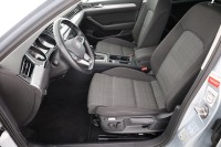 VW Passat Variant 2.0 TDI DSG IQ-Light