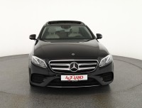 Mercedes-Benz E 220 220d T AMG Line