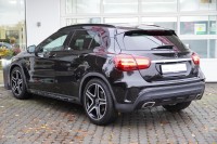 Mercedes-Benz GLA 180 AMG-Line