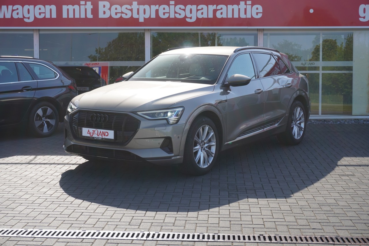 Audi e-tron 50 quattro S line