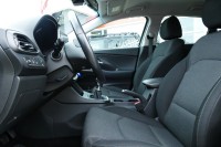 Hyundai i30 1.5 Intro