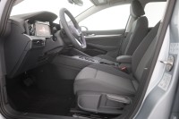 VW Golf VIII Variant 1.5eTSI DSG