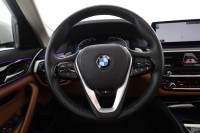 BMW 530 d Touring xDrive Sport Line