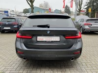 BMW 320 320d Touring Advantage Aut.