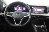 VW Golf VIII Variant 1.5 TSI