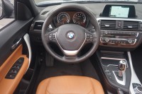 BMW 220 i Luxury Line