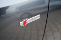 Audi A4 Avant 40 TFSI qu. 2xS line