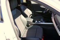 Audi A4 Quattro 40 quattro 2.0 TDI Avant S line