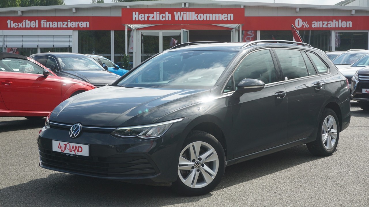 VW Golf VIII Variant 1.5 eTSI Life