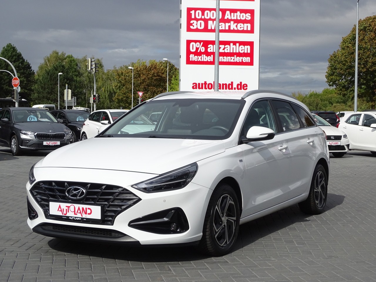 Hyundai i30 cw 1.5 T-GDI DCT Intro Edition M-Hybrid