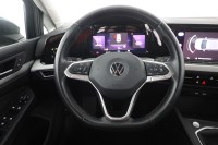 VW Golf VIII Variant 1.5 TSI