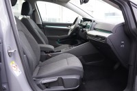 VW Golf VIII Variant 2.0 TDI DSG Life