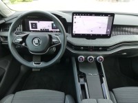 Skoda Superb Combi 2.0 TDI DSG