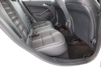 Mercedes-Benz CLA 200 Shooting Brake Urban