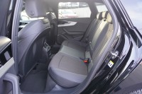 Audi A4 35 TFSI Avant S line