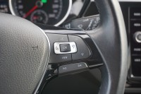 VW Touran 1.5 TSI R-Line