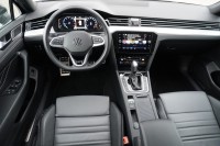 VW Passat Variant 1.5 R-Line