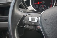 VW Touran 1.5 TSI R-Line