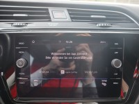 VW Touran 2.0 TDI DSG R-Line