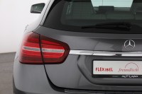 Mercedes-Benz GLA 200 Urban