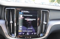 Volvo V60 Kombi 2.0 Hybrid AWD R Design