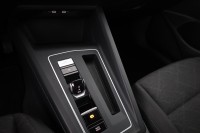 VW Golf VIII Variant 1.5 eTSI DSG
