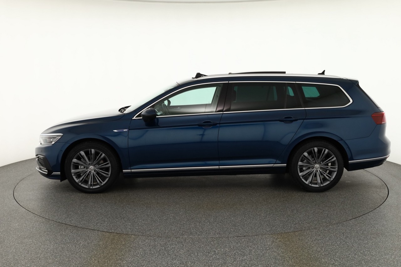 VW Passat Variant GTE