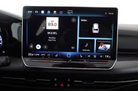 VW Golf VIII Variant 1.5 eTSI R-Line DSG