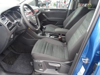 VW Touran 1.5 TSI R-Line