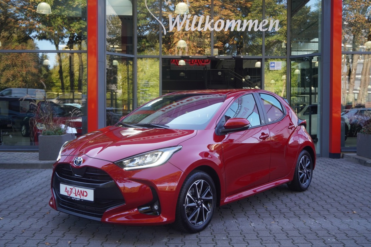 Toyota Yaris 1.5 Hybrid Team D Aut.