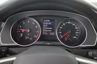 VW Passat Variant 1.5 TSI DSG Business