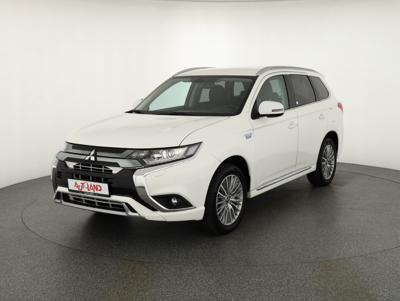 Mitsubishi Outlander 2.4 PHEV CVT 4WD