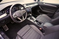 VW Passat Variant 2.0 TSI DSG R-Line