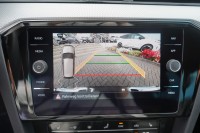 VW Passat Variant 2.0 TSI DSG R-Line