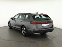 VW Passat Variant 1.5 eTSI DSG