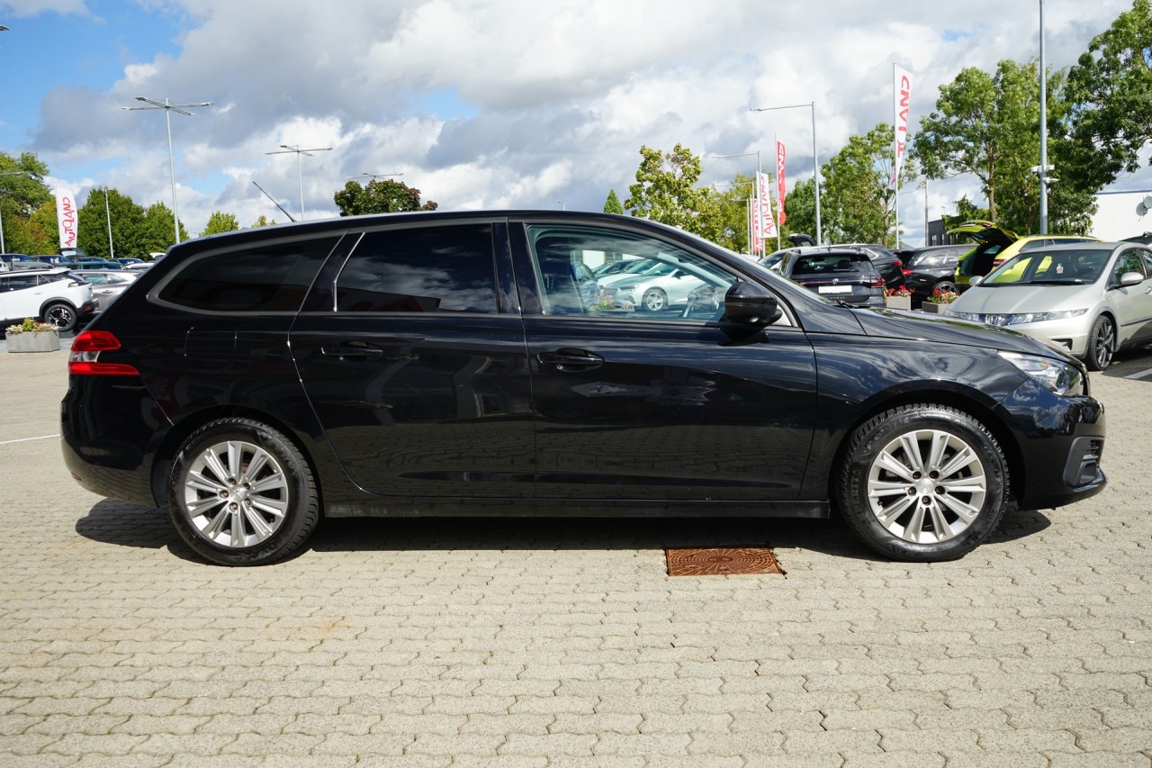 Peugeot 308 SW 1.2 12V e-THP Active Pack