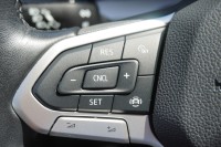 VW Golf VIII 1.0