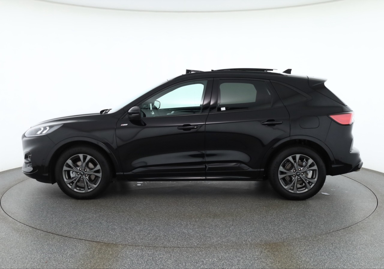 Ford Kuga 1.5 EB ST-Line X