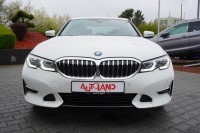 BMW 330 e Luxury Line Aut.