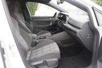 VW Golf VIII 2.0 GTI DSG